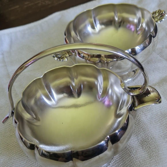 Vintage Venetian Copper Cream & Sugar Set Elegant Romantic Tea Party Goth Table - Picture 7 of 7